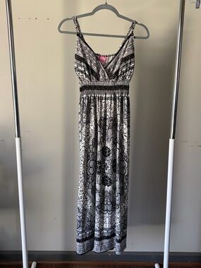 She's Cool Black and White Printed Maxi Dress